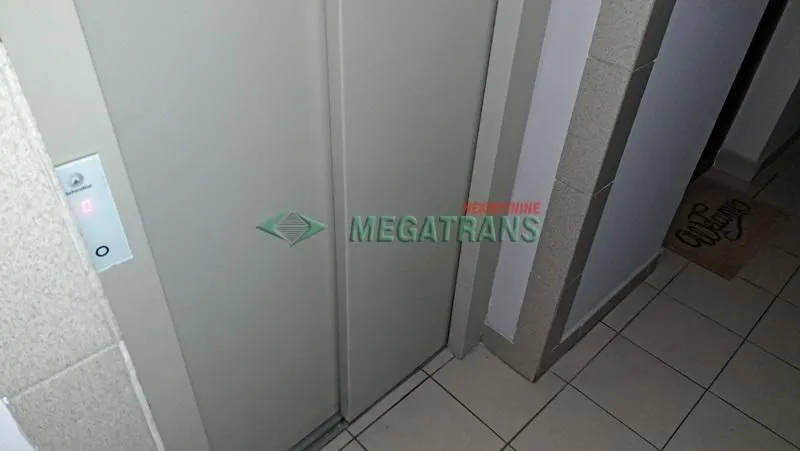 Izdavanje, dvosoban stan, 42m², Centar, Novi Sad