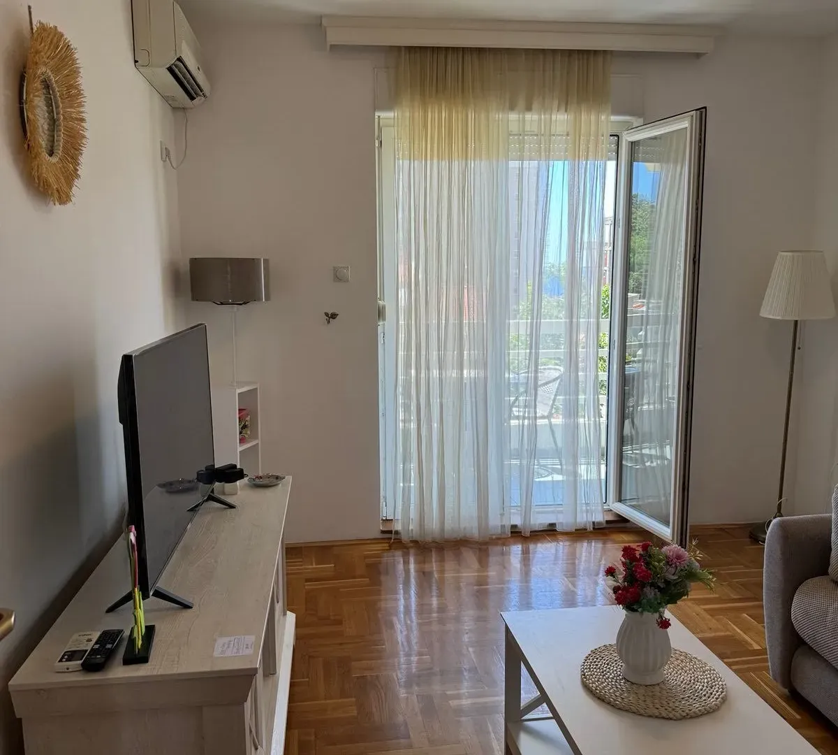Sale, one bedroom apartment, 50m², Petrovac, Budva