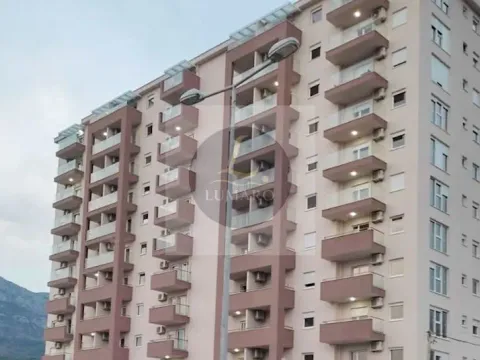 Sale, one bedroom apartment, 41m², Centar, Bar - image 5