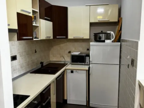 Izdavanje, dvosoban stan, 56m², Centar, Budva - image 5