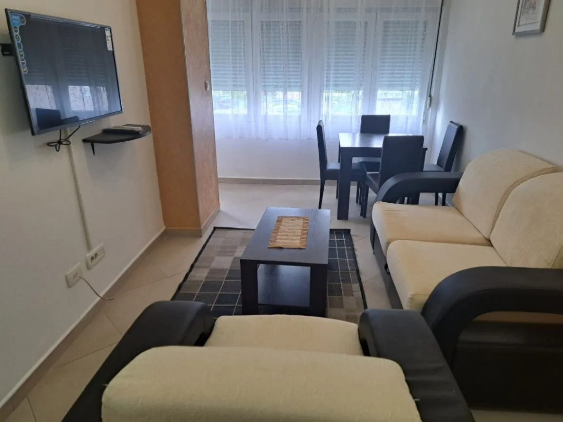 Izdavanje, jednosoban stan, 40m2, Seljanovo, Tivat