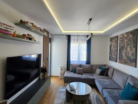 Rent, one bedroom apartment, 48m², New City, Podgorica - image 10
