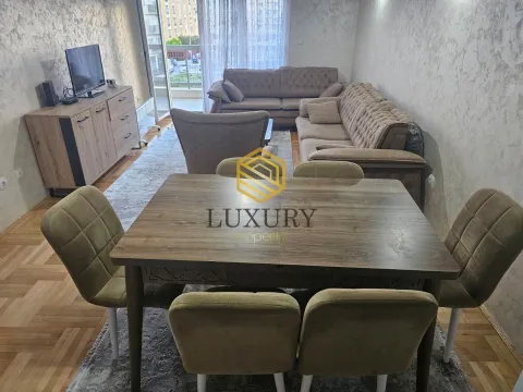 Rent, two bedroom apartment, 65m², Stari Aerodrom, Podgorica - image 7