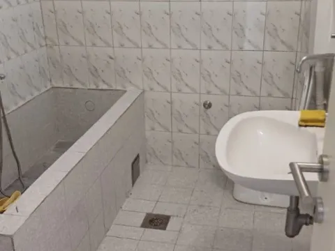 Izdavanje, poslovni prostor, 73m², Zeta, Podgorica - image 8