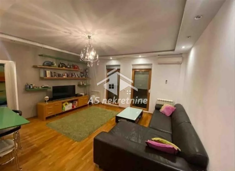 Rent, two bedroom apartment, 63m², Stari Grad, Beograd