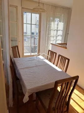 Izdavanje, dvosoban stan, 62m², Stari Grad, Beograd - image 13
