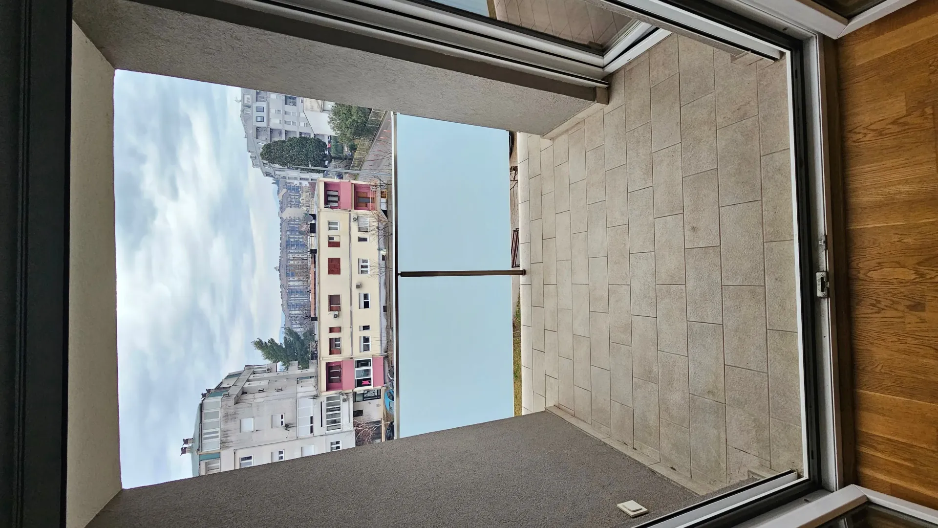 Prodaja, jednosoban stan, 33m², Pobrežje, Podgorica