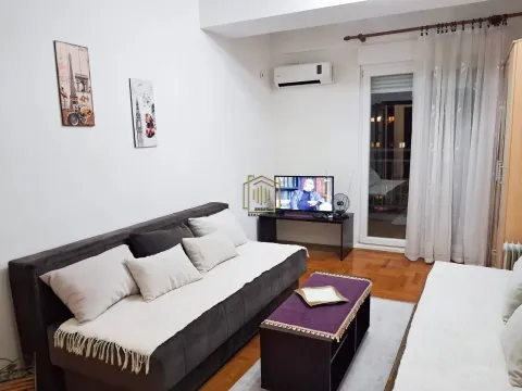 Rent, apartment, 34m², City Kvart, Podgorica - image 4