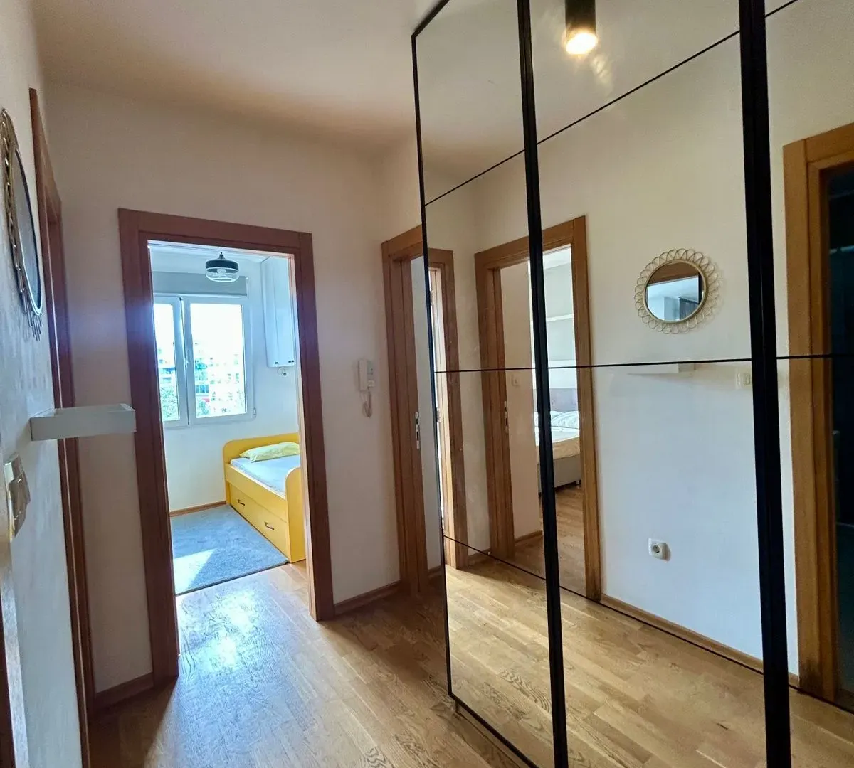 Rent, two bedroom apartment, 60m², Blok 9, Podgorica