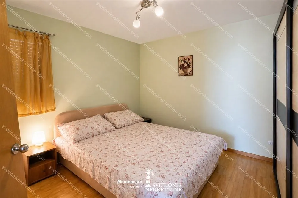 Prodaja, jednosoban stan, 63m², Centar, Herceg Novi