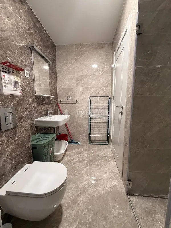 Izdavanje, dvosoban stan, 69m², Tološka šuma, Podgorica