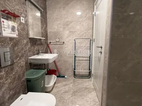 Izdavanje, dvosoban stan, 69m², Tološka šuma, Podgorica - image 12