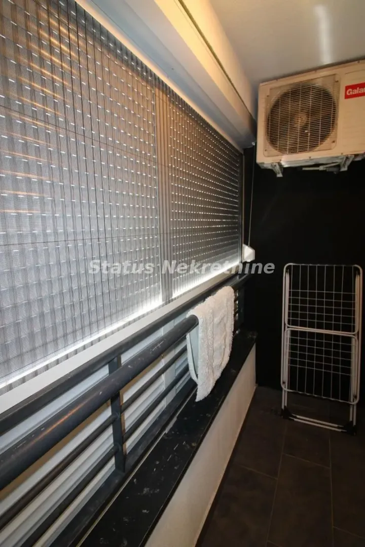 Izdavanje, garsonjera, 24m², Centar, Novi Sad