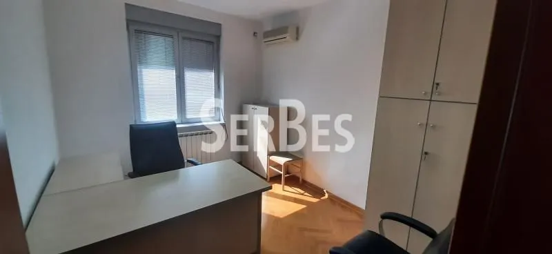 Rent, office space, 117m², Spens, Novi Sad Sve Podlokacije