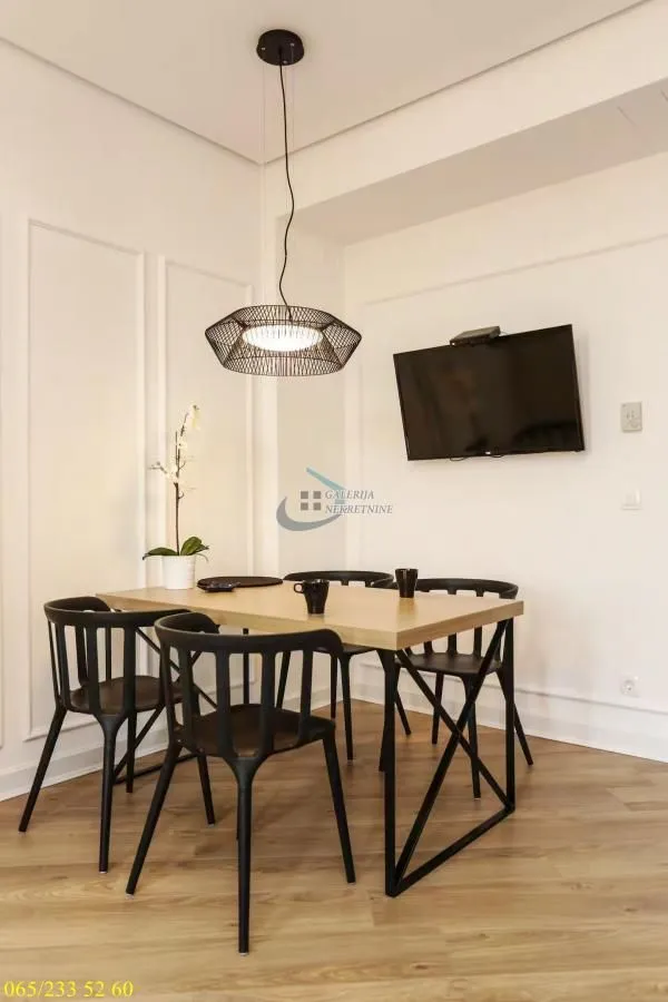 Sale, three bedroom apartment, 73m², Stari Grad, Beograd