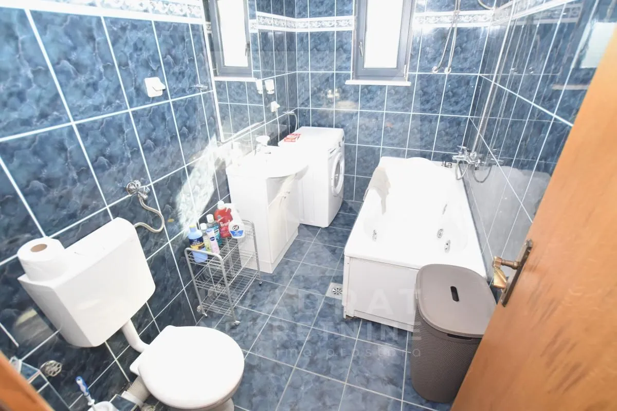 Rent, house, 170m², Gornja Gorica, Podgorica