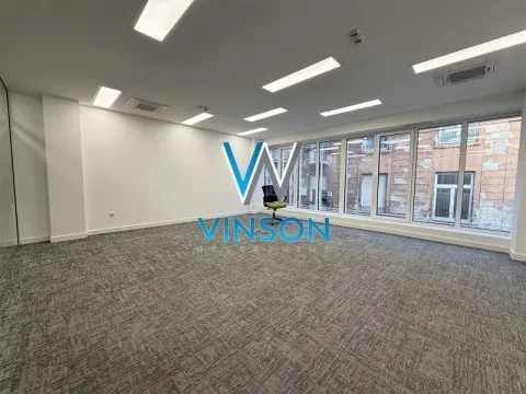 Izdavanje, poslovni prostor, 421m², Vračar Centar, Vračar Sve Podlokacije - image 16