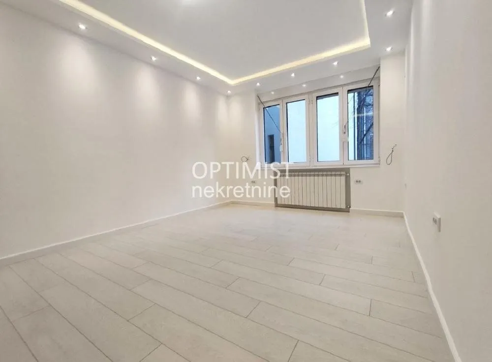 Sale, two bedroom apartment, 55m², Stari Grad, Beograd