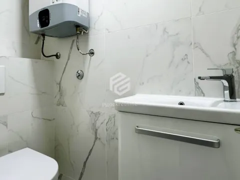 Rent, three bedroom apartment, 130m², Dalmatinska ulica, Podgorica - image 17