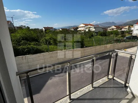 Rent, two bedroom apartment, 60m², Zagorič, Podgorica - image 10