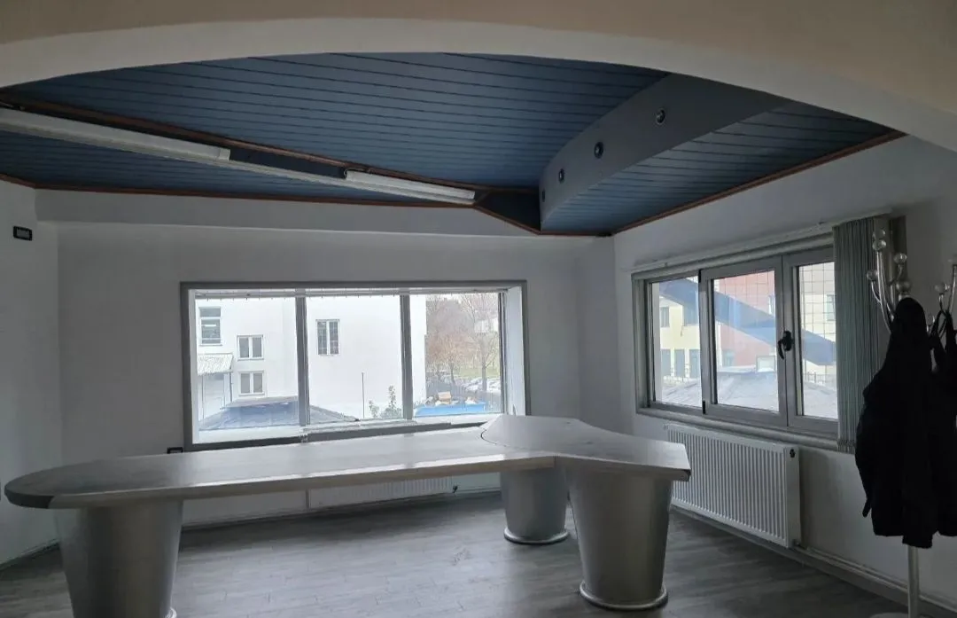 Rent, office space, 360m², Novo naselje, Novi Sad