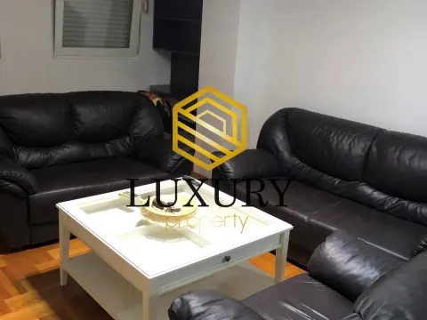 Izdavanje, jednosoban stan, 51m², City Kvart, Podgorica - image 1