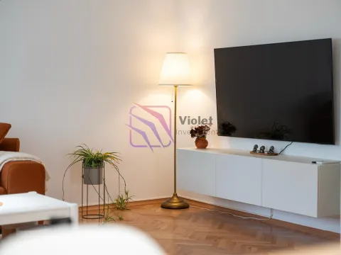 Izdavanje, trosoban stan, 100m², Dalmatinska ulica, Podgorica - image 2