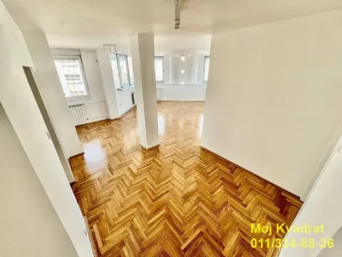 Izdavanje, četvorosoban stan, 110m², Novi Beograd Blok 29, Novi Beograd Sve Podlokacije - image 7