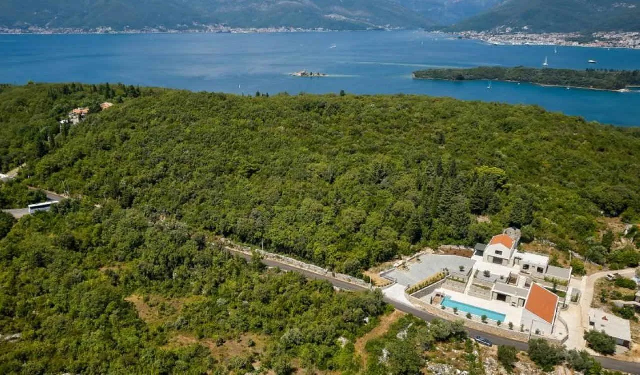 Sale, house, 432m², Tivat, Crna Gora