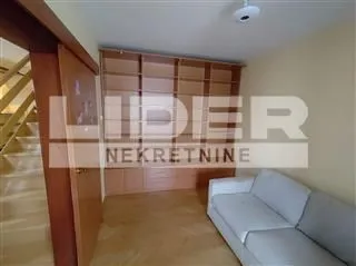 Izdavanje, stan, 160m², Savski Venac, Beograd