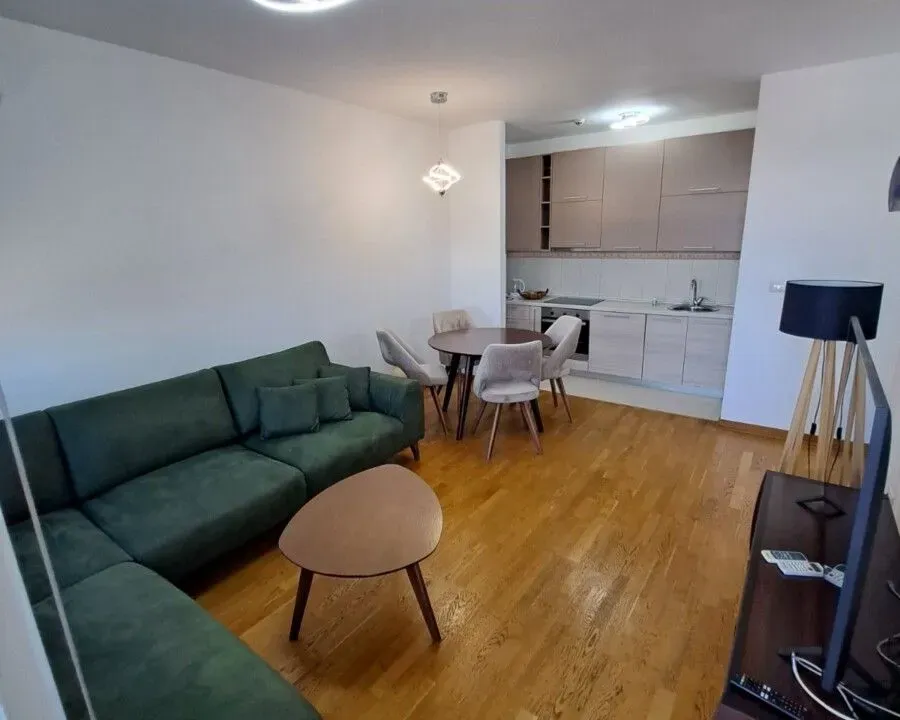 Rent, two bedroom apartment, 68m², City Kvart, Podgorica