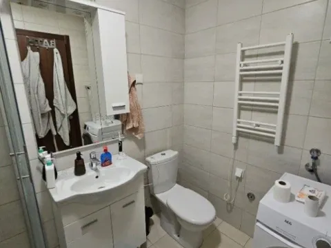 Prodaja, jednosoban stan, 40m², Stari Aerodrom, Podgorica - image 12