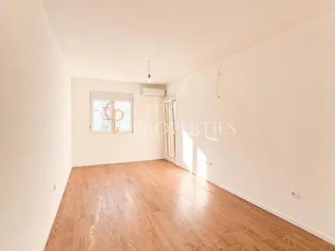 Izdavanje, stan, 45m², Pobrežje, Podgorica - image 7