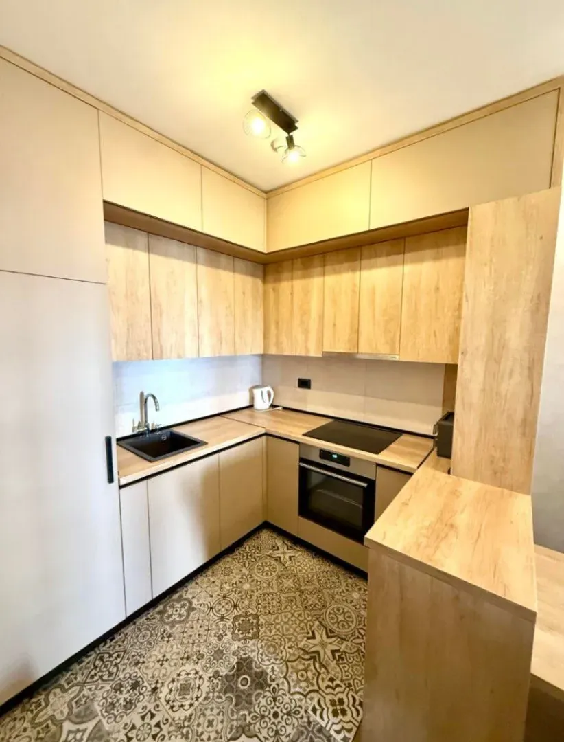 Izdavanje, jednosoban stan, 48m², Ljubović, Podgorica