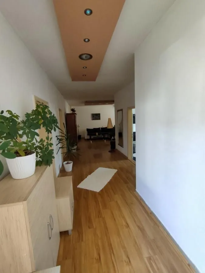 Prodaja, kuća, 171m², Petrovaradin, Novi Sad