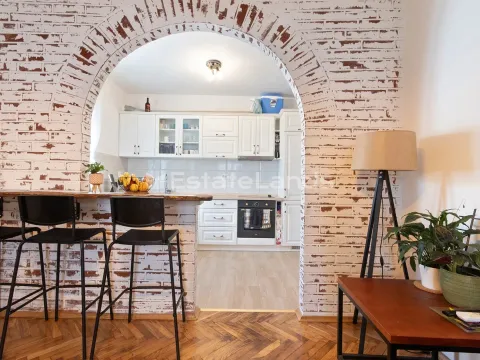 Prodaja, trosoban stan, 92m², Donja Lastva, Tivat - image 2