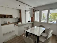 Rent, three bedroom apartment, 96m², Seljanovo, Tivat - image 1