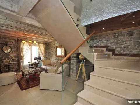 Prodaja, kuća, 105m², Tivat, Crna Gora - image 15