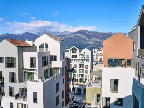 Prodaja, dvosoban stan, 102m², Porto Montenegro, Tivat - image 13