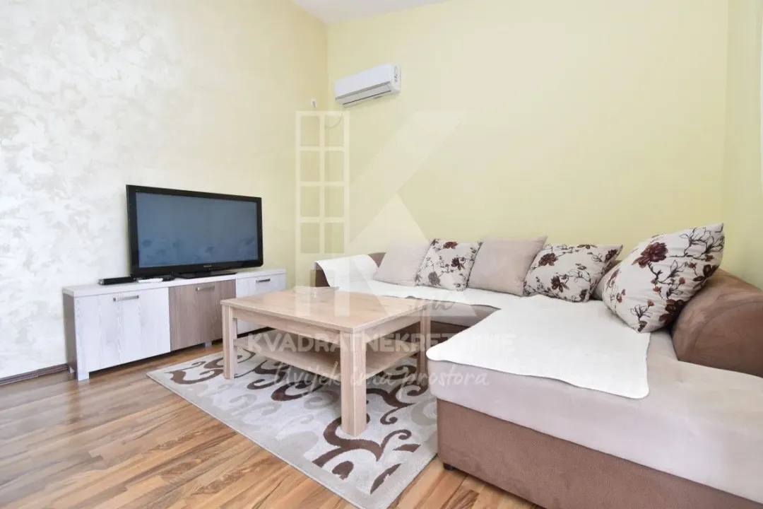 Rent, one bedroom apartment, 37m², Drač, Podgorica