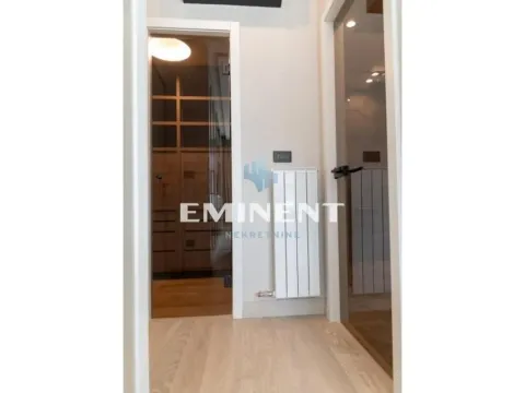 Prodaja, četvorosoban stan, 110m², Savski Venac, Beograd - image 16