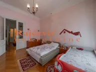 Prodaja, stan, 214m², Zemun Centar, Zemun Sve Podlokacije - image 8