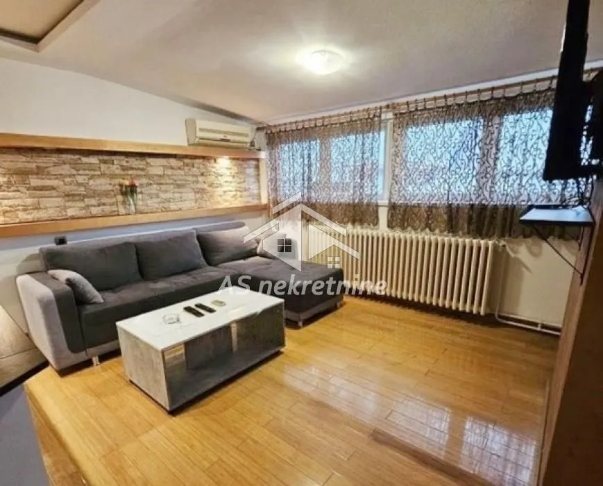 Izdavanje, dvosoban stan, 54m², Novi Beograd Blok 1 Fontana, Novi Beograd Sve Podlokacije