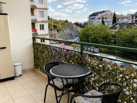 Prodaja, jednosoban stan, 54m², Vezirov Most, Podgorica - image 4