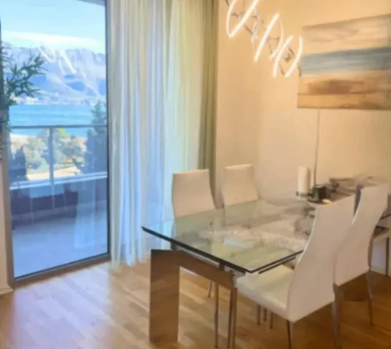 Sale, three bedroom apartment, 105m², Bečići, Budva