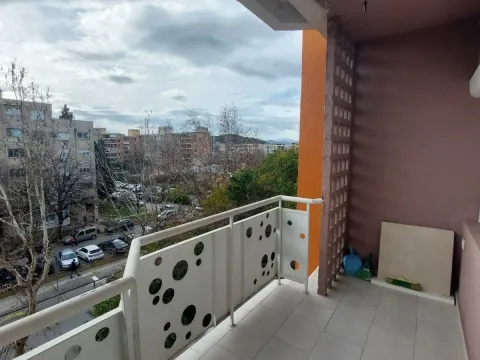 Rent, one bedroom apartment, 43m², Autobuska stanica, Podgorica - image 4