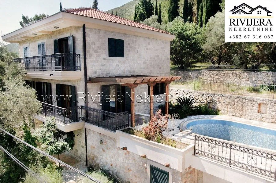 Prodaja, kuća, 223m², Žvinje, Herceg Novi