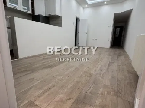 Prodaja, kuća, 58m², Centar, Novi Sad - image 4