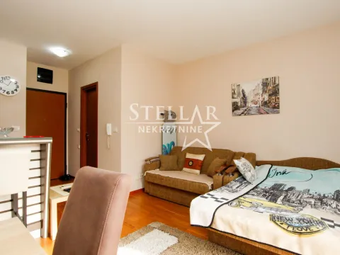 Rent, apartment, 30m², City Kvart, Podgorica - image 4