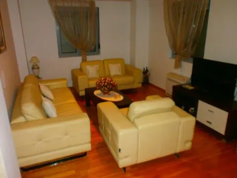 Rent, three bedroom apartment, 95m², Gorica C, Podgorica - image 2